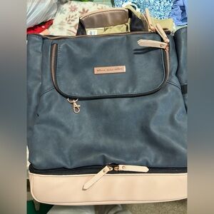Petunia pickle bottom Pivot pack diaper bag NWOT.